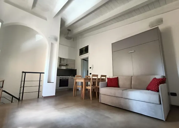 I Due Olmi Apartment